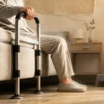 Matériel médical pour se lever du lit : barre d’appui au lit